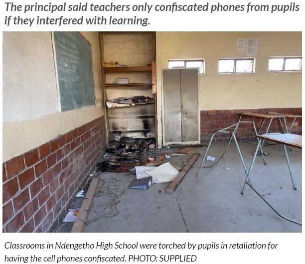 生徒の携帯を没収した結果、燃やされた教室（画像は『Witness - The Citizen　2022年9月5日付「Durban high school closed indefinitely after pupils torched classrooms」（PHOTO: SUPPLIED）』のスクリーンショット）