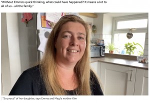 「姉のおかげで助かった」と話す姉妹の母親（画像は『BBC News　2022年10月23日付「Gwynedd teen saves choking sister, 6, after first-aid lesson」』のスクリーンショット）