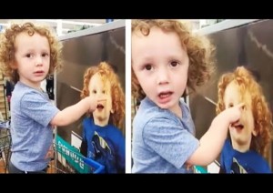 【海外発！Breaking News】これぞドッペルゲンガー！　ポスターのモデルを見て「この子は僕」と大混乱の2歳児（米）＜動画あり＞