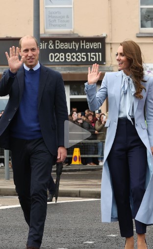 北アイルランドを公式訪問したウィリアム皇太子とキャサリン皇太子妃（画像は『The Prince and Princess of Wales　2022年10月6日付Instagram「Thank you for having us, Northern Ireland!」』のスクリーンショット）