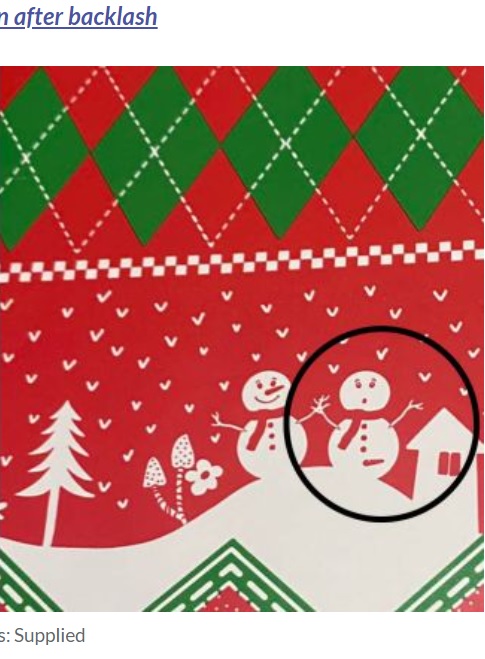 雪だるまの鼻が！（画像は『Kidspot　2022年12月1日付「‘I didn’t realise what I bought’: Mum accidentally wraps Christmas presents with X-rated paper」（Image: Supplied）』のスクリーンショット）