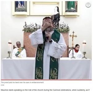 【海外発！Breaking News】教会の礼拝中に現れた2匹の犬　神父の説教を遮ってしまう行為に大笑い（ブラジル）＜動画あり＞