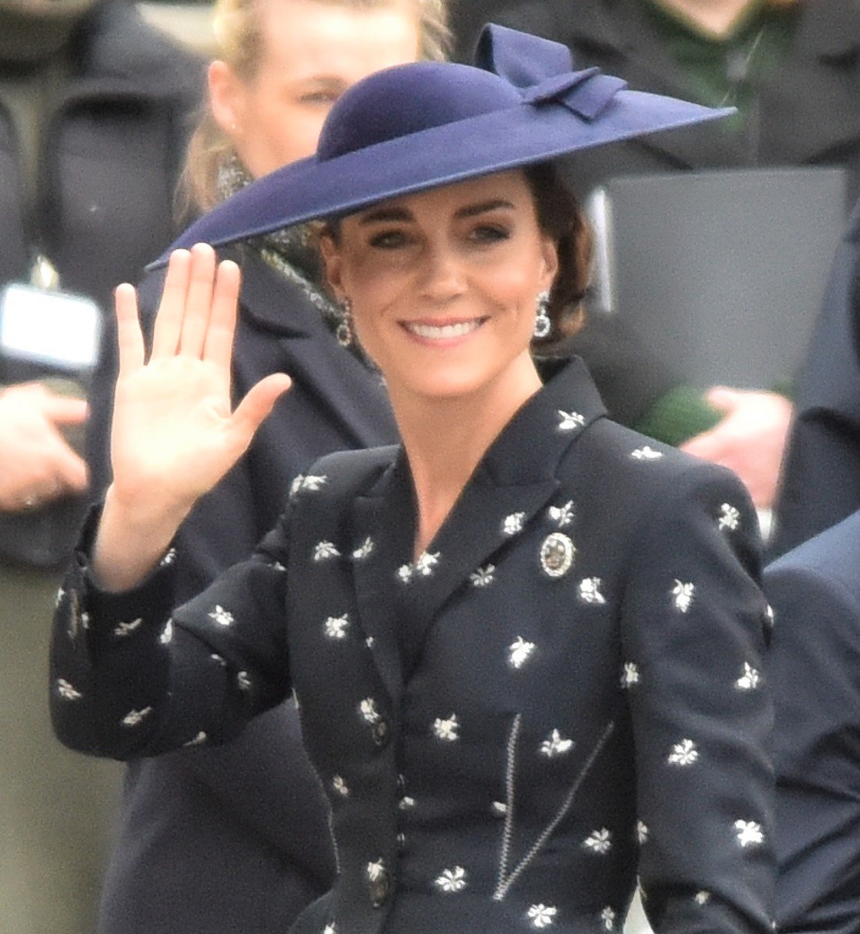 今年3月、コモンウェルスデー記念式典に出席したキャサリン皇太子妃。その気品や美しさは「防護服」を着用しても変わらないと話題に