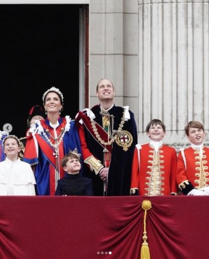 【イタすぎるセレブ達】ウィリアム皇太子夫妻、戴冠式イベントの裏側を捉えた動画を公開　宮殿内の住居の様子も