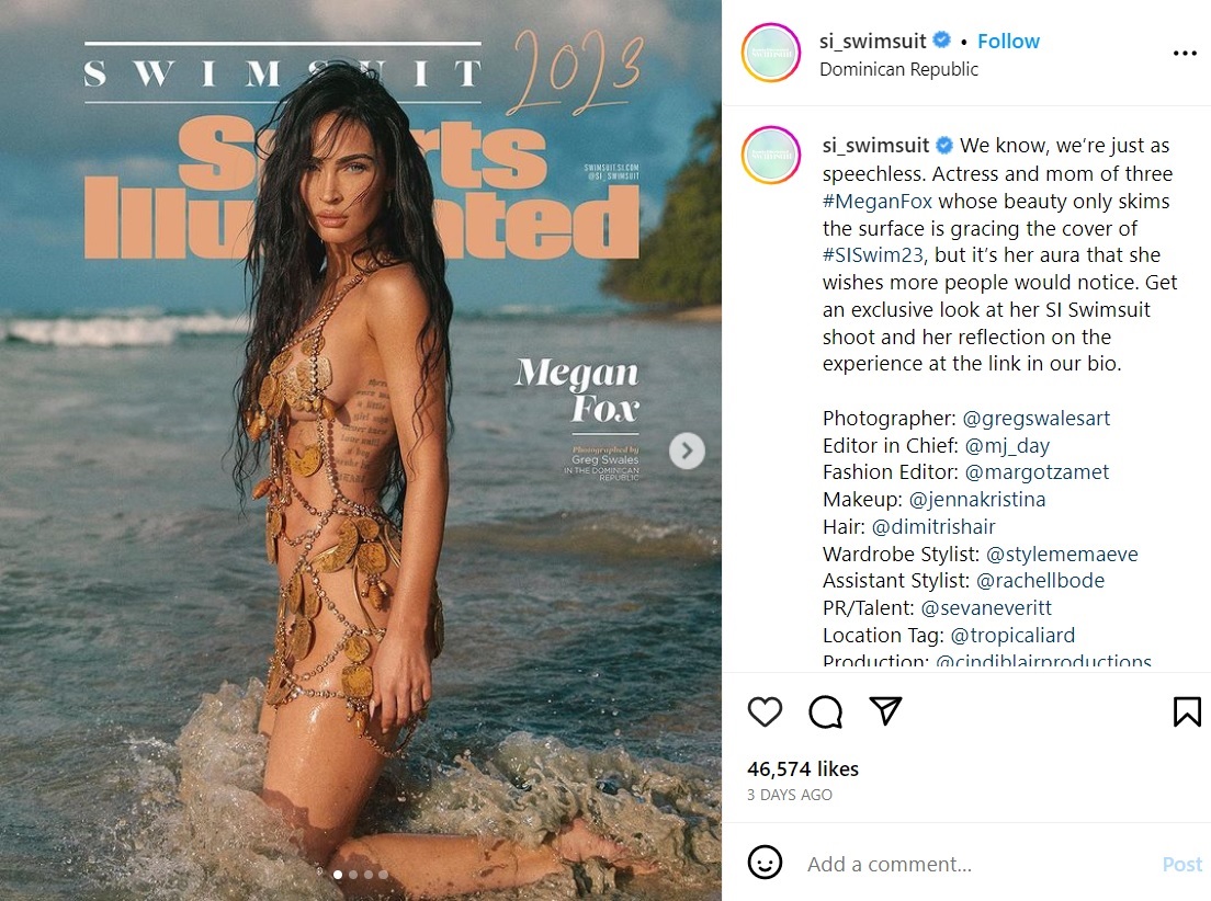 米誌『Sports Illustrated』水着特集号の表紙を飾ったミーガン・フォックス。同号ではミーガンのほかにマーサ・スチュワート、キム・ペトラス、ブルックス・ネーダーも表紙モデルを務めた（画像は『Sports Illustrated Swimsuit　2023年5月16日付Instagram「We know, we’re just as speechless.」』のスクリーンショット）