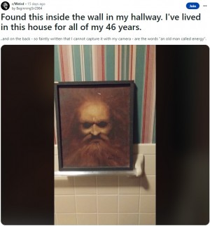 【海外発！Breaking News】自宅の壁の中に隠されていた“目が無い老人の絵”を投稿した男性にネットユーザー震撼（米）