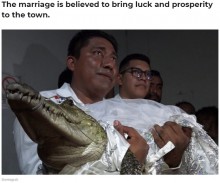 【海外発！Breaking News】町長がワニと挙式　伝統行事で平和と繁栄祈るも「愛がなければ結婚はできない」（メキシコ）