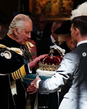 【イタすぎるセレブ達】チャールズ国王、スコットランドで王冠を授与　戴冠の記念礼拝が開催される