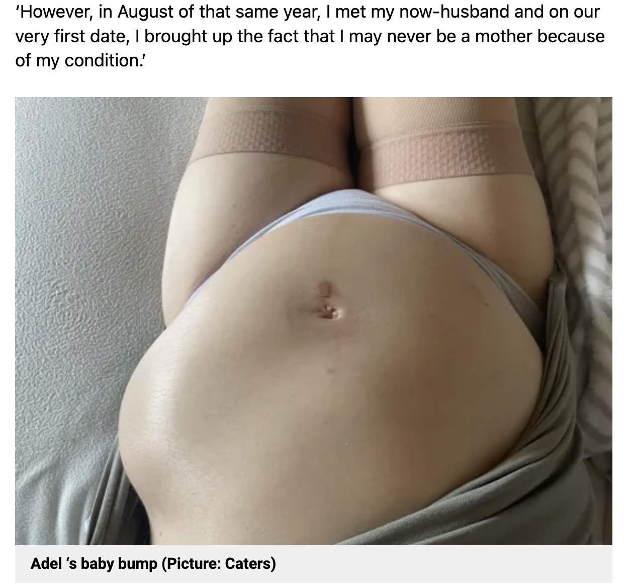 妊娠中は赤ちゃんが宿った左の子宮のみ大きく成長するという不思議な光景を目にすることになった（画像は『Metro　2023年8月9日付「Woman born with two vaginas and two wombs gives birth to ‘miracle baby’」（Picture: Caters）』のスクリーンショット）
