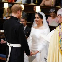 【イタすぎるセレブ達】メーガン妃のウェディングドレスを手がけたデザイナーが語る「あのドレスとベールは、チャールズ皇太子も感激していた」